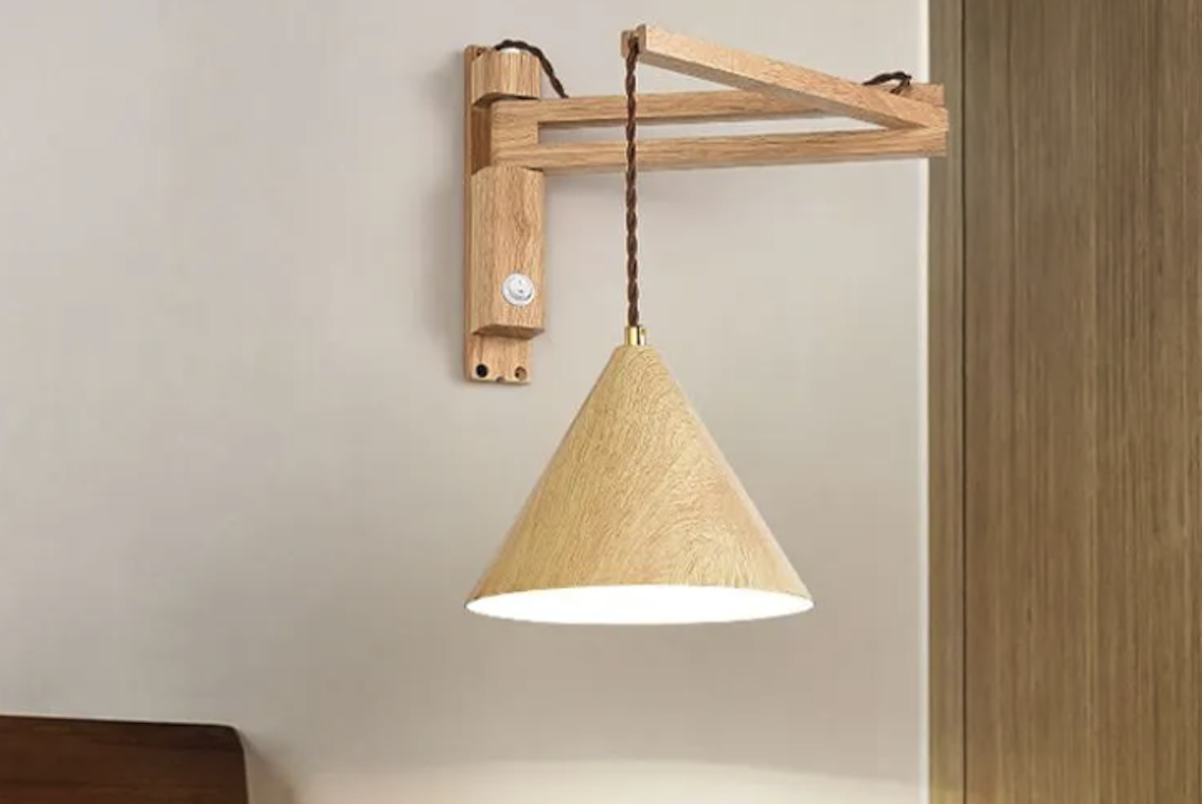 wood wall lamp